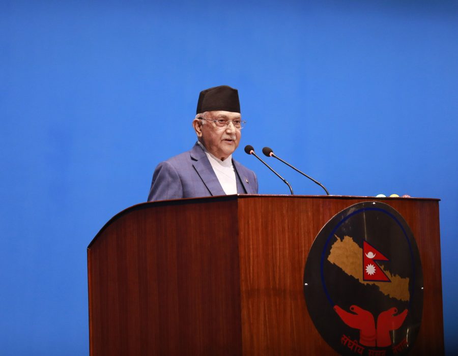 राज्यले उपलब्ध गराउने सबै सेवा अनलाइन प्रणालीबाट गराईने प्रधानमन्त्री ओलीको भनाई