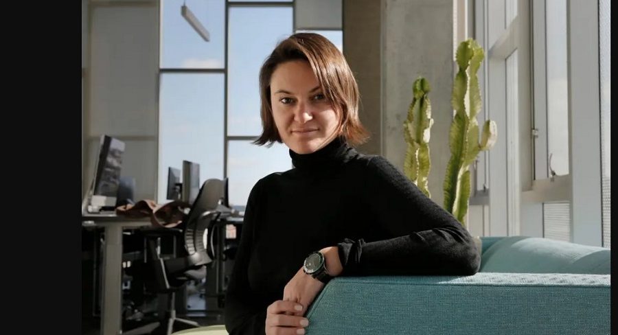 ‘एआई’ ब्वाइफ्रेण्ड वा गर्लफ्रेण्ड किन्न पाइने सुविधा उपलब्ध गराउँदै एआई कम्पनी रेप्लिका