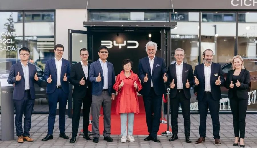 पोल्याण्डको वार्सामा बीवाईडीले खोल्यो पहिलो डिलरशिप