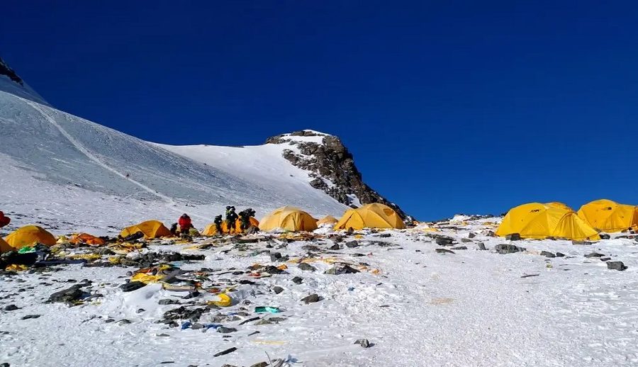 ‘हेभी लिफ्टर’ ड्रोन प्रयोग गरेर सगरमाथाको फोहोर उठाइने