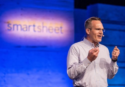 सफ्टवेयर निर्माता स्मार्टशीट किन्न हातेमालो गर्दै ब्ल्याकस्टोन र भिस्टा इक्विटी