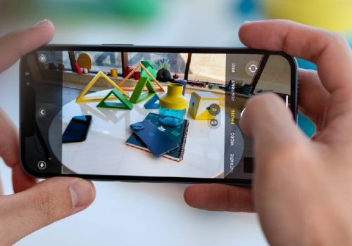 आईफोन एसईको स्क्रीन, क्यामरा र चिप विवरणबारे नयाँ खुलासा