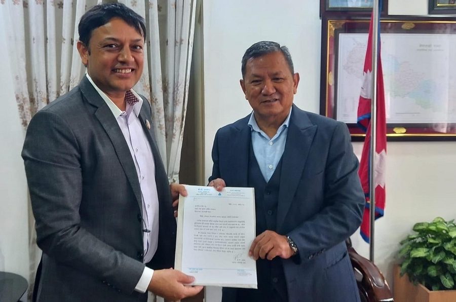 मोबाइल नेटवर्कको समस्या समाधान गरिदिन सञ्चार मन्त्रीलाई रास्वपाको आग्रह