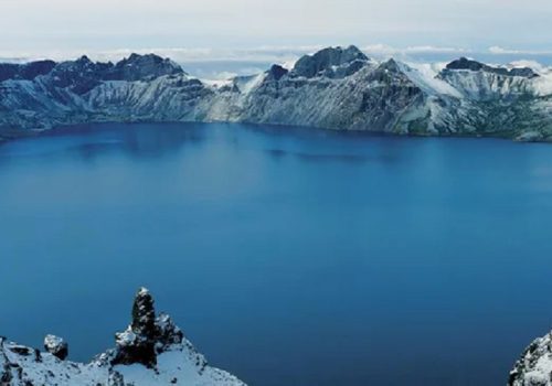 चीन र उत्तर कोरियाको सीमानामा रहेको ‘स्वर्ग ताल’ क्षेत्रको ज्वालामुखी विस्फोटन दोहोरिन सक्ने-अनुसन्धाताहरु