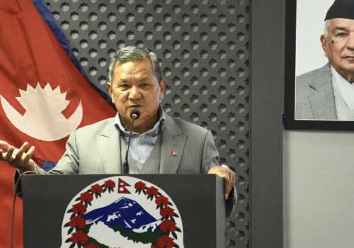 सञ्चार मन्त्रीको निर्देशन- ‘आगामी बैठकमा आउँदा बेरुजु फर्छ्योटको स्थितिमा सुधार गर्नुहोस्’