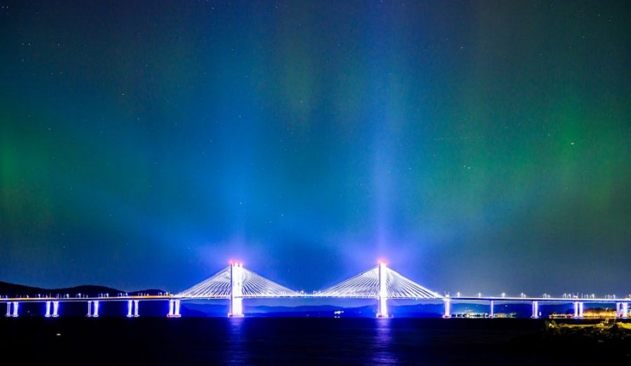 तीन घण्टासम्म रंगीन प्रकाशले यसरी चम्कियो आकाश, विश्वभरका मानिसले गरे अद्भूत दृश्यको अवलोकन