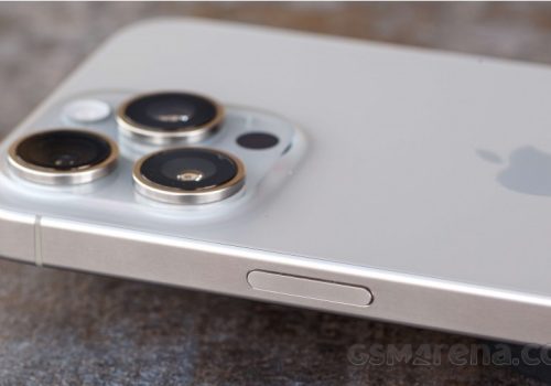 आईफोन १७ स्लिममा नयाँ प्रकारको ओएलईडी डिस्प्ले फिचर गरिने