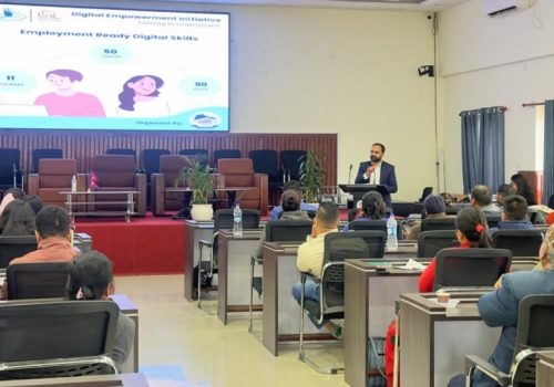 चन्द्रागिरिद्वारा युवालाई ‘डिजिटल’ तालिम