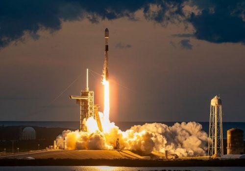 स्पेसएक्सले भ्याण्डेनबर्ग स्पेस फोर्स बेसबाट रकेट प्रक्षेपण गर्दा पर्यावरणमा परेको असरबारे अध्ययन गरिने