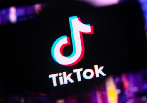 मलेसियाको सञ्चार नियामकले वीच्याट र टिकटकलाई दियो नयाँ कानून अन्तर्गत रहेर सञ्चालन गर्ने अनुमति