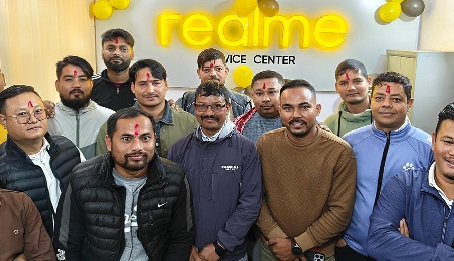 अब दाङमा पनि खुल्यो रियलमीको सर्भिस सेन्टर