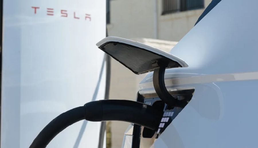 अमेरिकामा पनि विद्युतीय कारहरू बढी वातावरणमैत्री भएको अध्ययनले पत्ता लगायो