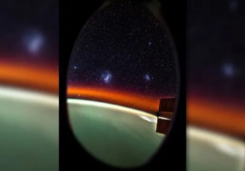 नासाका अन्तरिक्षयात्रीले आफैंले तयार पारेको ‘स्टारगेजर’ बाट यसरी लिए डीप स्पेसको अपत्यारिला तस्बिर