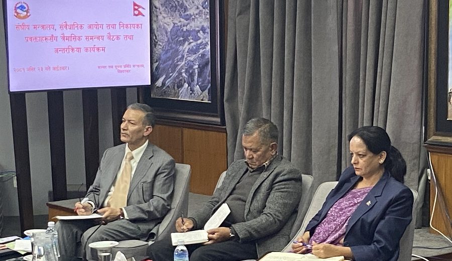 जनतालाई समयमै सूचना प्रदान गर्न जिम्मेवार हुनुपर्छ: सञ्चारमन्त्री गुरुङ