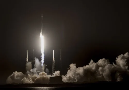 स्पेसएक्सद्वारा सोमबार अमेरिकी स्पेस फोर्सको र्यापिड रेस्पोन्स जीपीएस मिशन प्रक्षेपण