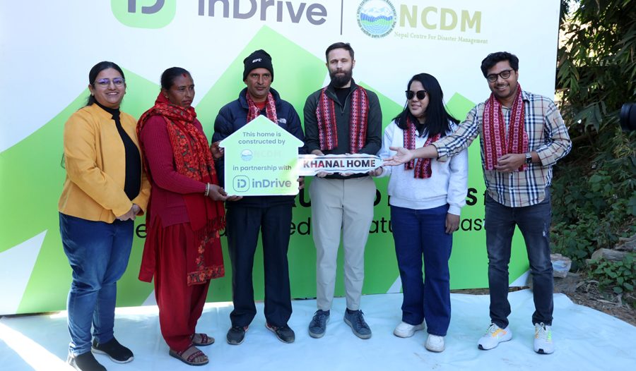 बाढी पहिरो प्रभावितहरुको लागि इनड्राइभद्वारा घर निर्माण