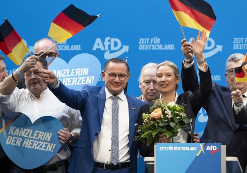 मस्क र पूर्व ईयू प्रविधि प्रमुख ब्रेटनबीच जर्मनीको विषयमा विवाद