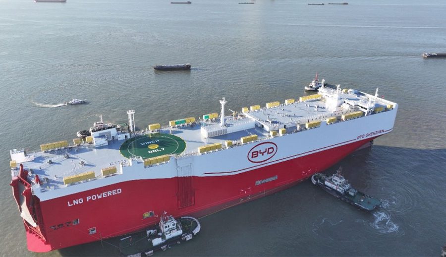 बीवाईडीले सार्वजनिक गर्यो ९,२०० वटा गाडी बोक्न सक्ने संसारकै ठूलो कार क्यारियर “बीवाईडी शेन्जेन“