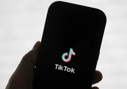 टिकटकद्वारा आफ्नो ट्रस्ट एण्ड सेफ्टी युनिट पुनर्संरचना, कर्मचारी कटौती