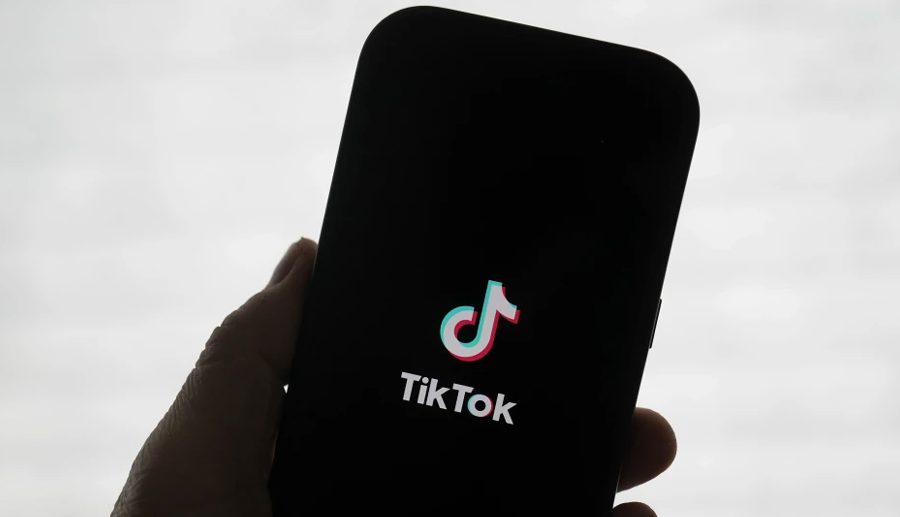 अमेरिकामा भिडियो सेयरिङ्ग प्लेटफर्म टिकटक आजदेखि प्रतिबन्धित