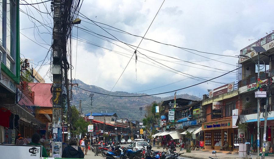 तारको जञ्जालबाट मुक्त हुँदै पोखरा, विद्युत्सँगै केबल र दूरसञ्चार सेवा प्रदायकका तार पनि एकैसाथ भूमिगत