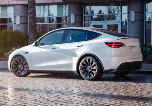 अमेरिकी सवारीसाधन बिक्रीमा तीव्र गिरावट