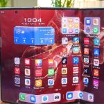 चीनको फोल्डेबल स्मार्टफोन बजार सन् २०२४ मा २७ प्रतिशतले बढ्यो, ह्वावेको प्रभुत्व कायम