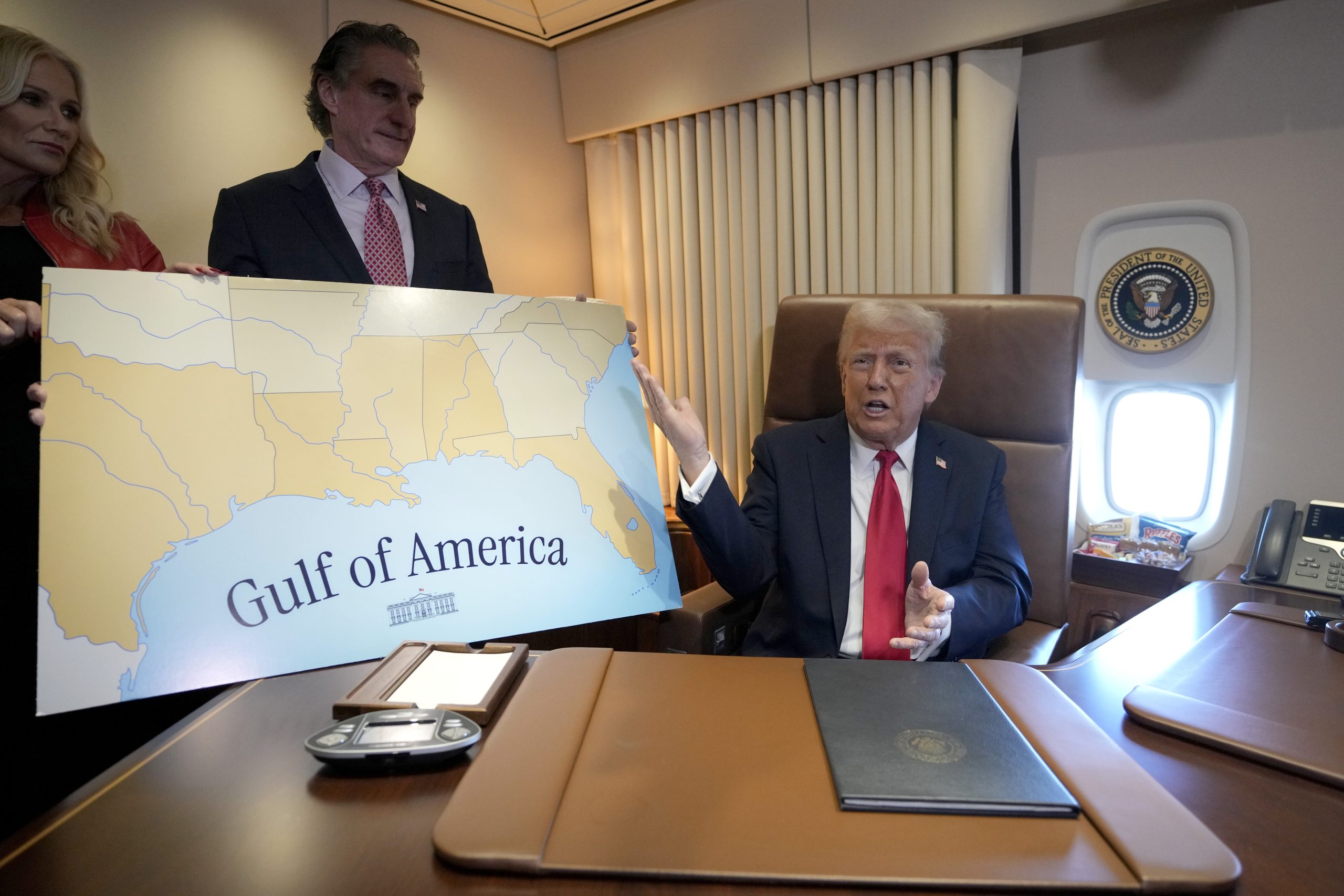 एप्पलले आफ्नो म्याप्समा ‘गल्फ अफ मेक्सिको’लाई ‘गल्फ अफ अमेरिका’ नामाकरण गर्यो