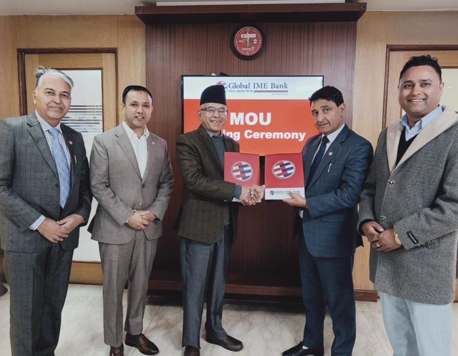 ग्लोबल आइएमई बैंक र इन्फोडेभलपर्सबिच बैंकमा बजेट ३६० सफ्टवेयर प्रयोग सम्बन्धी सम्झौता