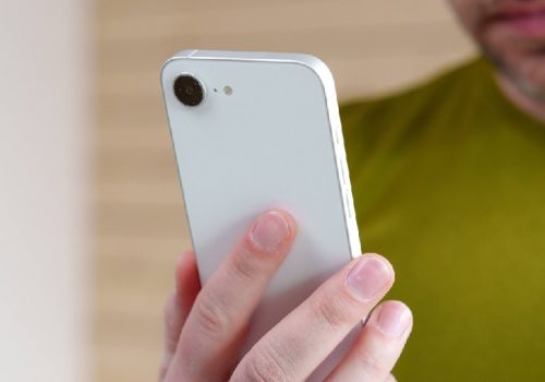 एप्पलको आईफोन १६ई को बिक्री राम्रो भएको प्रारम्भिक तथ्याङ्कको खुलासा