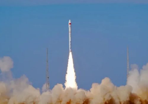 चिनियाँ कम्पनी ग्यालेक्टिक इनर्जीद्वारा आठ स्याटेलाइट प्रक्षेपण