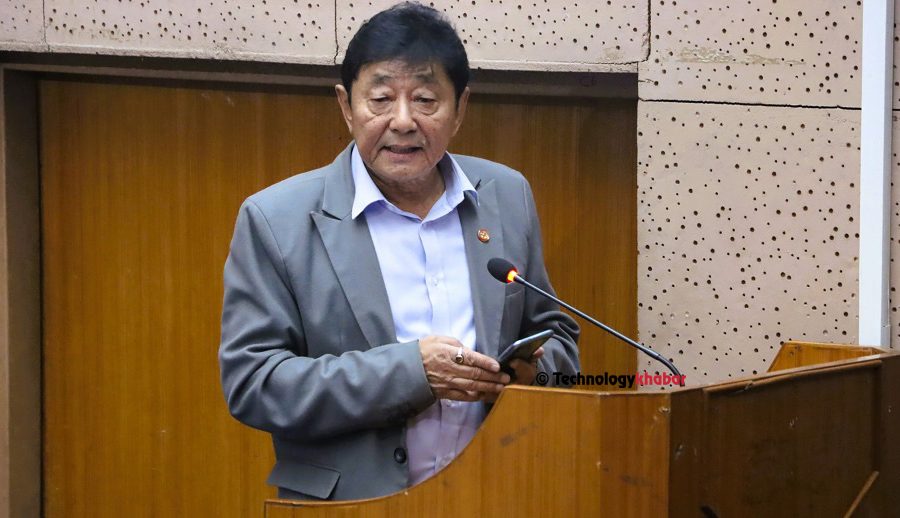 कृत्रिम बौद्धिकतासँगै मानवीय विकासलाई जोड दिन आवश्यक छ: उपकुलपति डा. सुब्बा