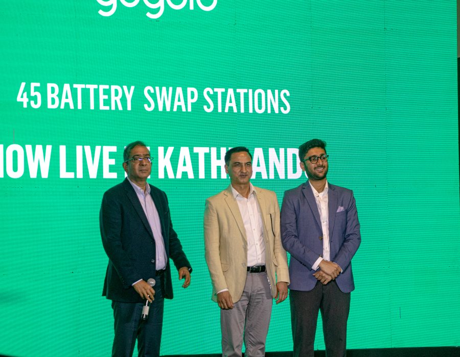 गोगोरोले काठमाडौंभर सञ्चालनमा ल्यायो ४५ ब्याट्री स्वाप स्टेसन
