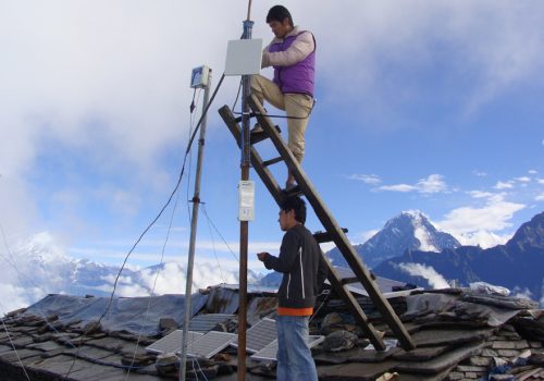 महावीर पुनको इन्टरनेट कम्पनी नेपाल वायरलेसको अनुमति पत्र खारेज