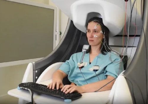 अब मेटाको यो नयाँ एआई मोडलले हाम्रो मस्तिष्कका विचारहरुलाई शब्द र वाक्यहरुमा सजिलै टाइप गरिदिने