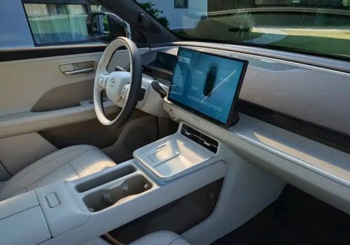 ट्रम्पले आयात कर लगाए उत्पादन कटौती गर्ने जापानी शीर्ष कार निर्माताहरुको चेतावनी