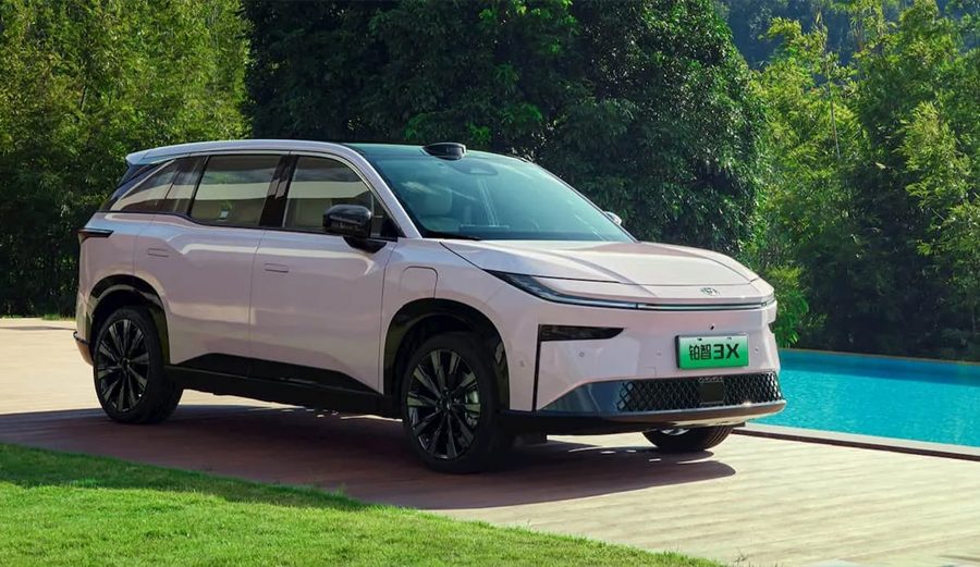 टोयोटाले चीनमा लन्च गर्यो सबैभन्दा सस्तो ईभी, अधिक अर्डरका कारण सर्भर क्र्यास