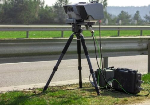 जर्मनीमा स्पीड क्यामराबाट लाखौंको आर्जन, विद्यालय र पौंडी पोखरीहरूमा लगानी गर्ने स्थानीय अधिकारीहरूको भनाई