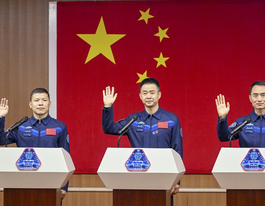 चीनले ‘शेन्जोउ–२०’ मानवयुक्त अन्तरिक्ष यान प्रक्षेपण गर्ने