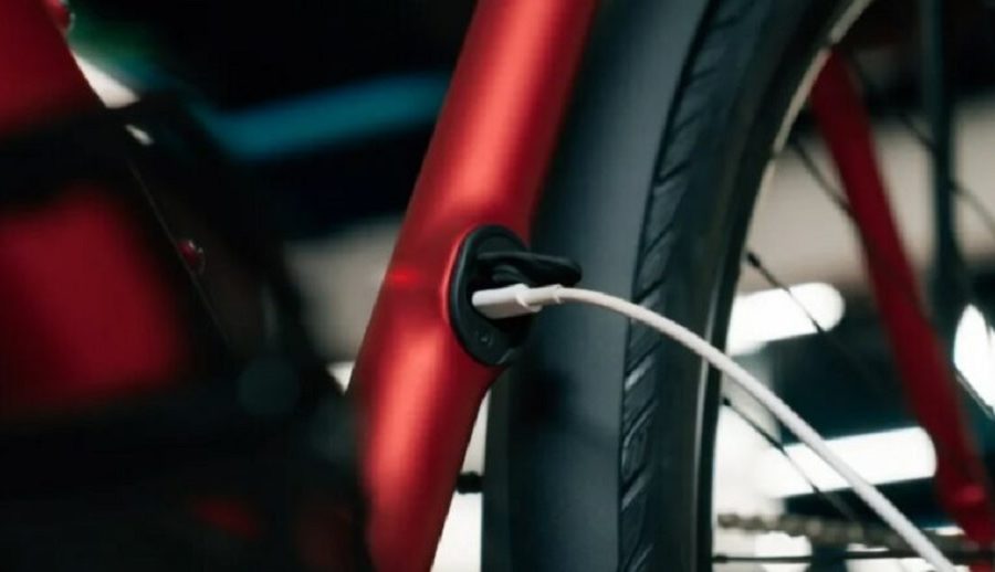 फोन केबलबाट चार्ज हुने विद्युतीय साइकल सार्वजनिक