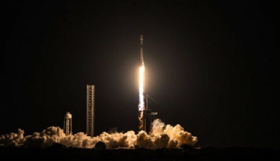 स्पेसएक्सले थप २१ स्टारलिङ्क भूउपग्रहहरू पृथ्वीको तल्लो कक्षमा प्रक्षेपण गर्यो