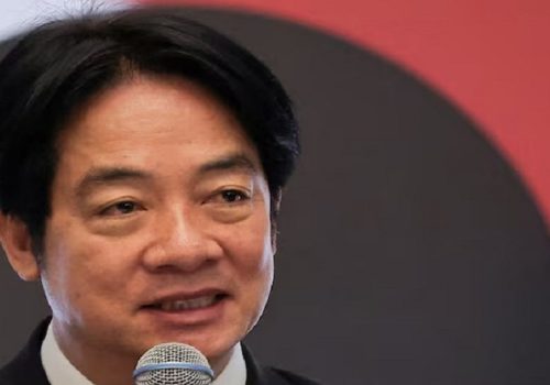 अमेरिकी कर नीतिको जवाफ कसरी दिने भन्ने सम्बन्धमा ताइवानका राष्ट्रपतिद्वारा प्रविधि उद्योगीसँग छलफल