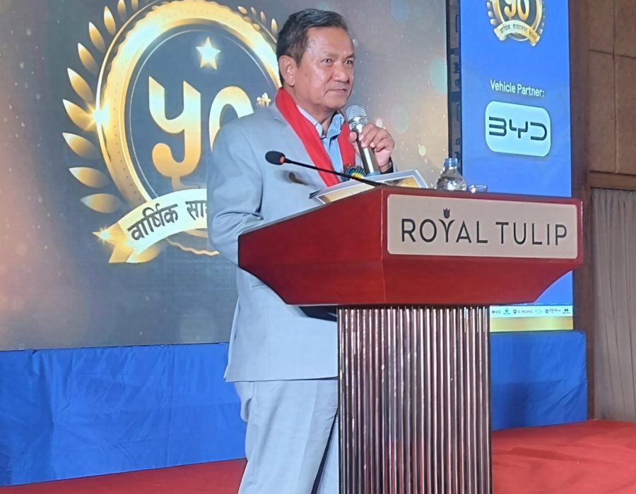 सञ्चारमन्त्री गुरुङले भने- ‘कानुनअनुसार दर्ता नभए ‘मेटा’लाई नेपालमा प्रतिबन्ध लगाउने’