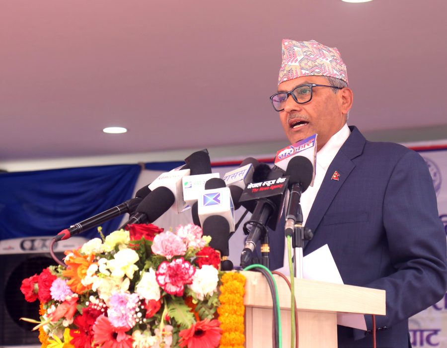 विद्युतीय भुक्तानी कारोबारमा वृद्धिले डिजिटल वित्तीय समावेशितालाई प्रवर्द्धन गरेको गभर्नर अधिकारीको भनाइ