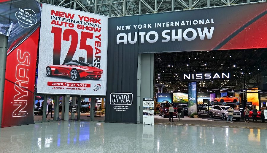 सन् २०२५ को न्यूयोर्क अन्तर्राष्ट्रिय अटो शोमा प्रदर्शन गरिएका उत्कृष्ट कारहरू