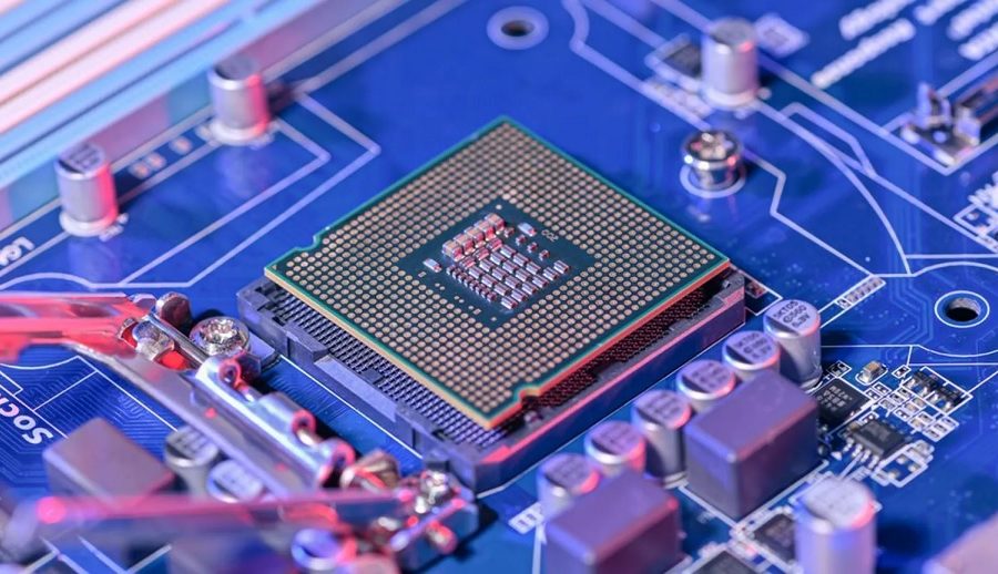 सेमिकन्डक्टरहरू के हुन् र ट्रम्पले तिनीहरूलाई किन लक्षित गरिरहेका छन्?