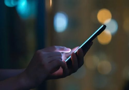 बालबालिकाको नग्न तस्बिरहरू सिर्जना गर्ने एआई एपहरूमा प्रतिबन्ध लगाउन आह्वान