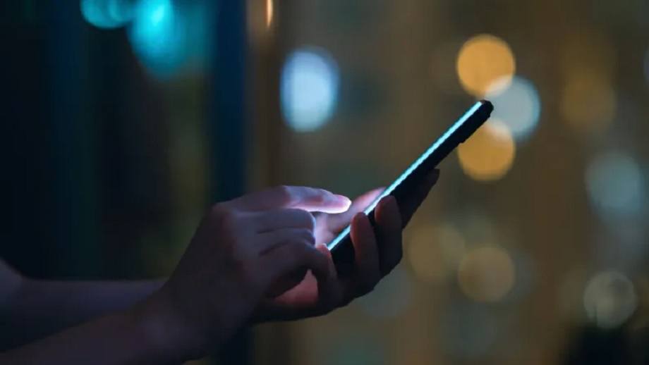 बालबालिकाको नग्न तस्बिरहरू सिर्जना गर्ने एआई एपहरूमा प्रतिबन्ध लगाउन आह्वान