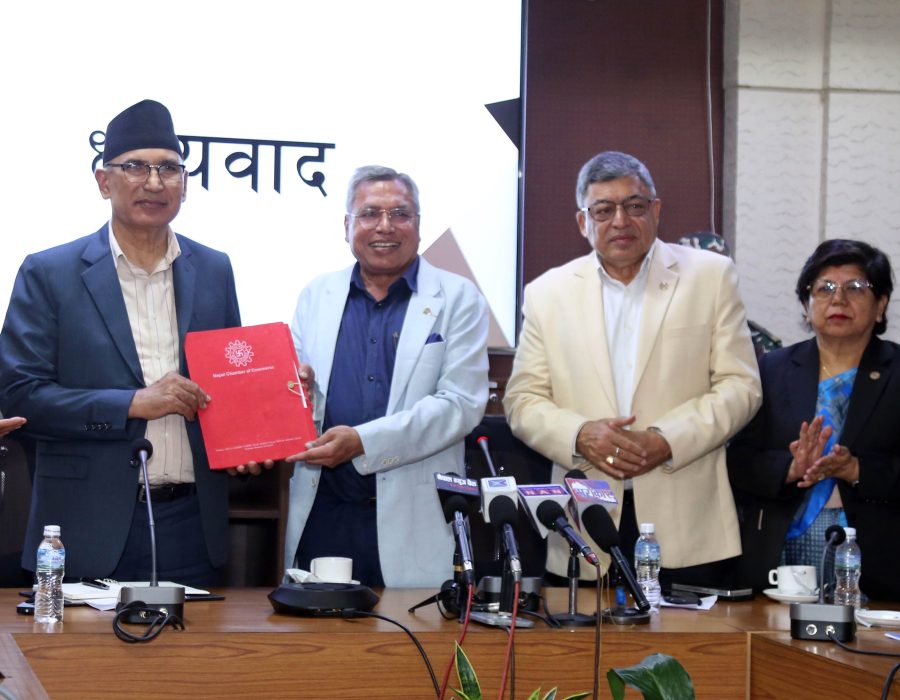 विद्युतीय सवारी साधनमा कर वृद्धि गर्न नहुने चेम्बरको सुझाब