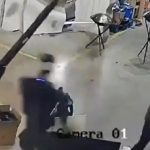 चीनमा रोबोटले अचानक नियन्त्रण गुमाउँदा एक व्यक्तिमाथि आक्रमण